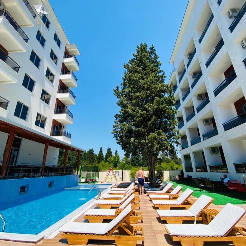 Hotel Hoti II Rizo Ulcinj Velika Plaza Exterior foto